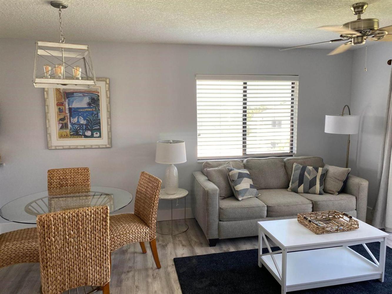 One-Bedroom Apartment - Oceanfront