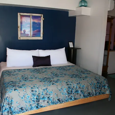 The Loft At Menorcan Square-3