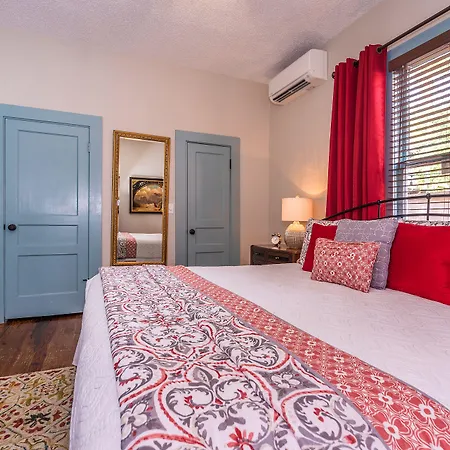 44 Spanish Street Inn (Adults Only)-2