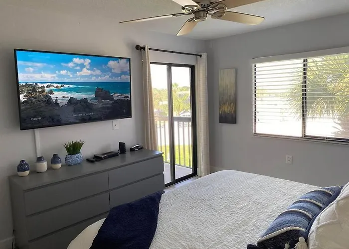 Ocean Side Ocean Village Condo St. Augustine