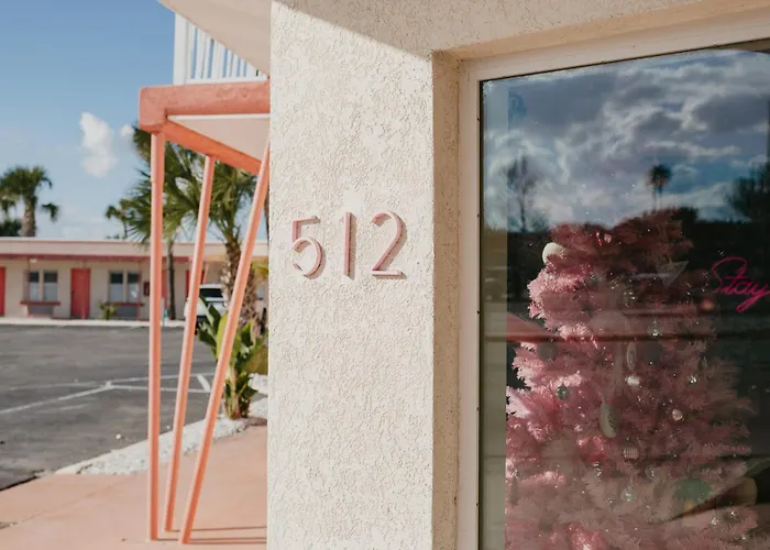 The Local - St. Augustine Motel